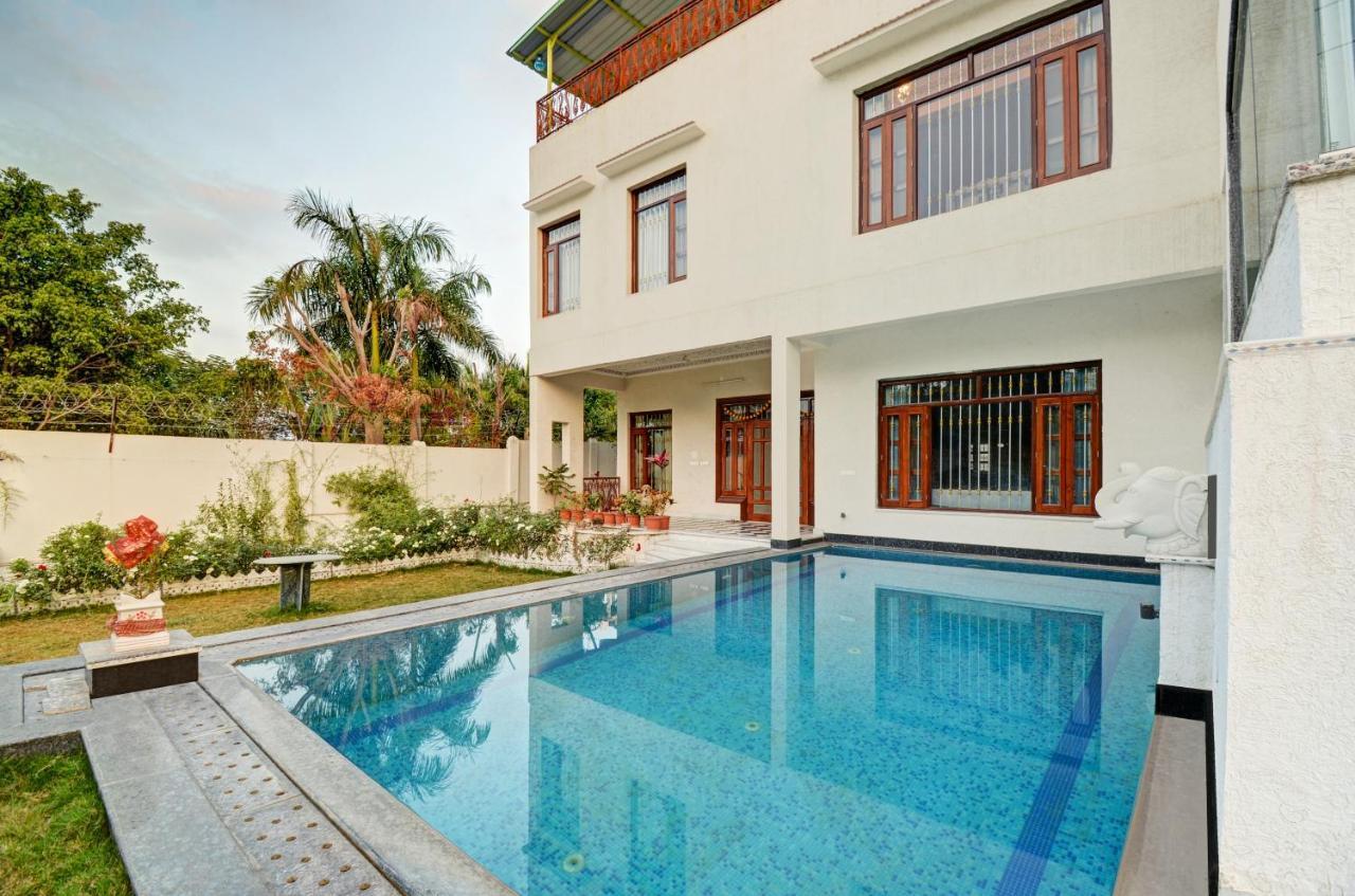 Hotel Karohi Villa ウダイプル エクステリア 写真