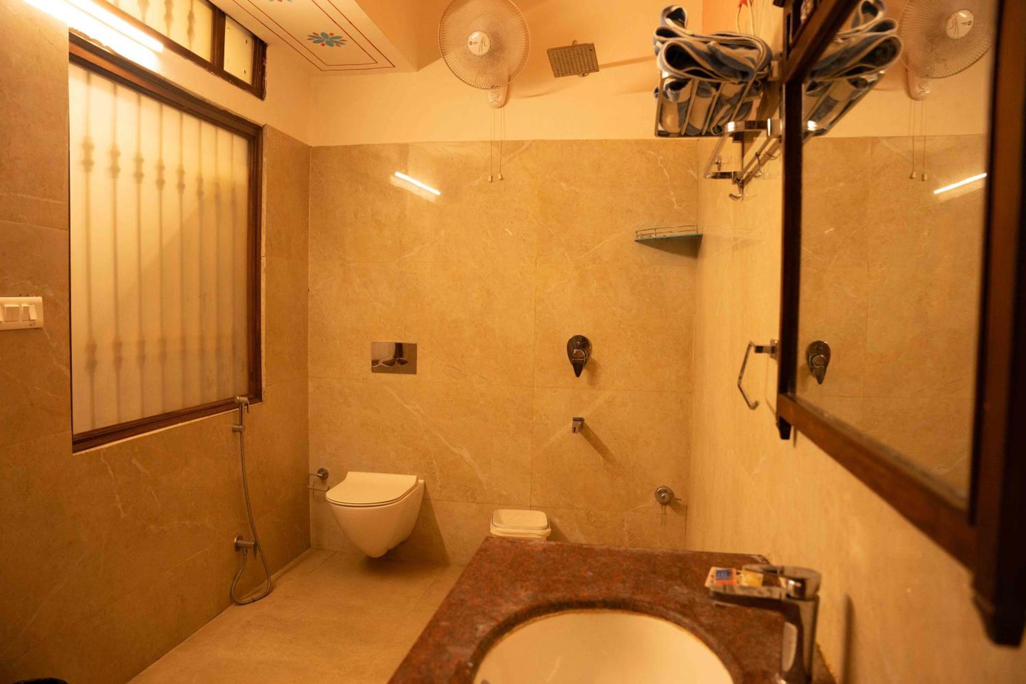 Hotel Karohi Villa ウダイプル エクステリア 写真